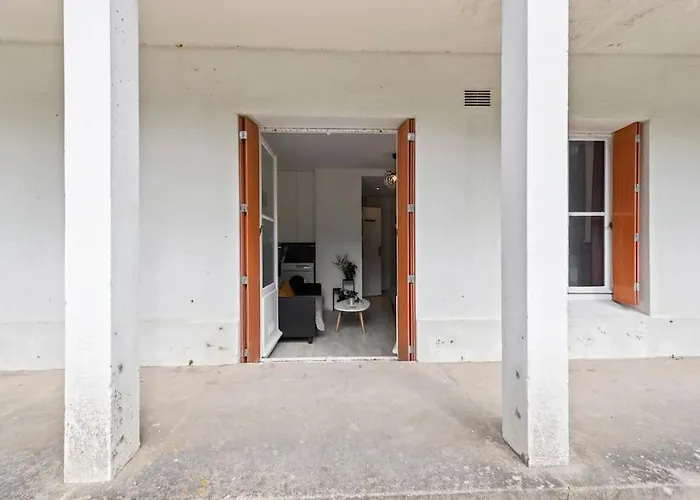 Studio 100m De La Plage & Casino Lägenhet *